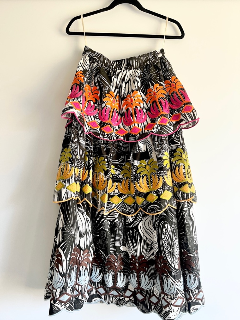 FARM Rio Black Ruta Layered Emboidered Maxi Skirt Size XS NWT